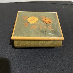 Vintage Music Box Wooden Lacquered Floral 4 x 3.5 inches